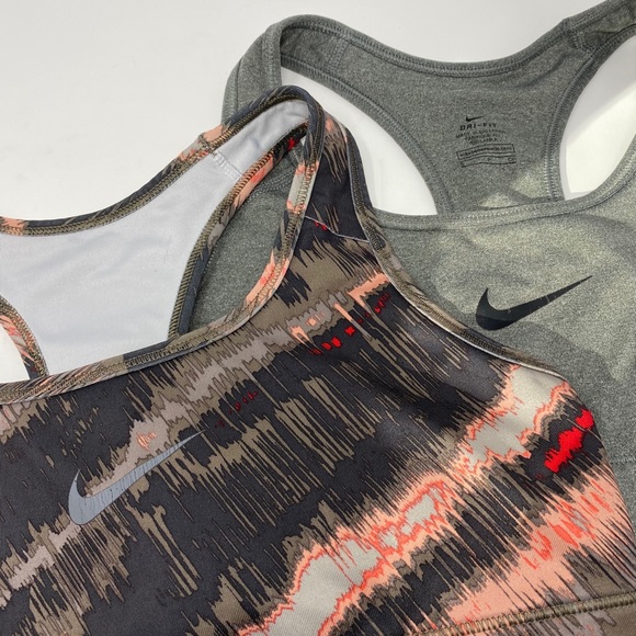 Nike dry fit sports bras - Picture 5 of 5
